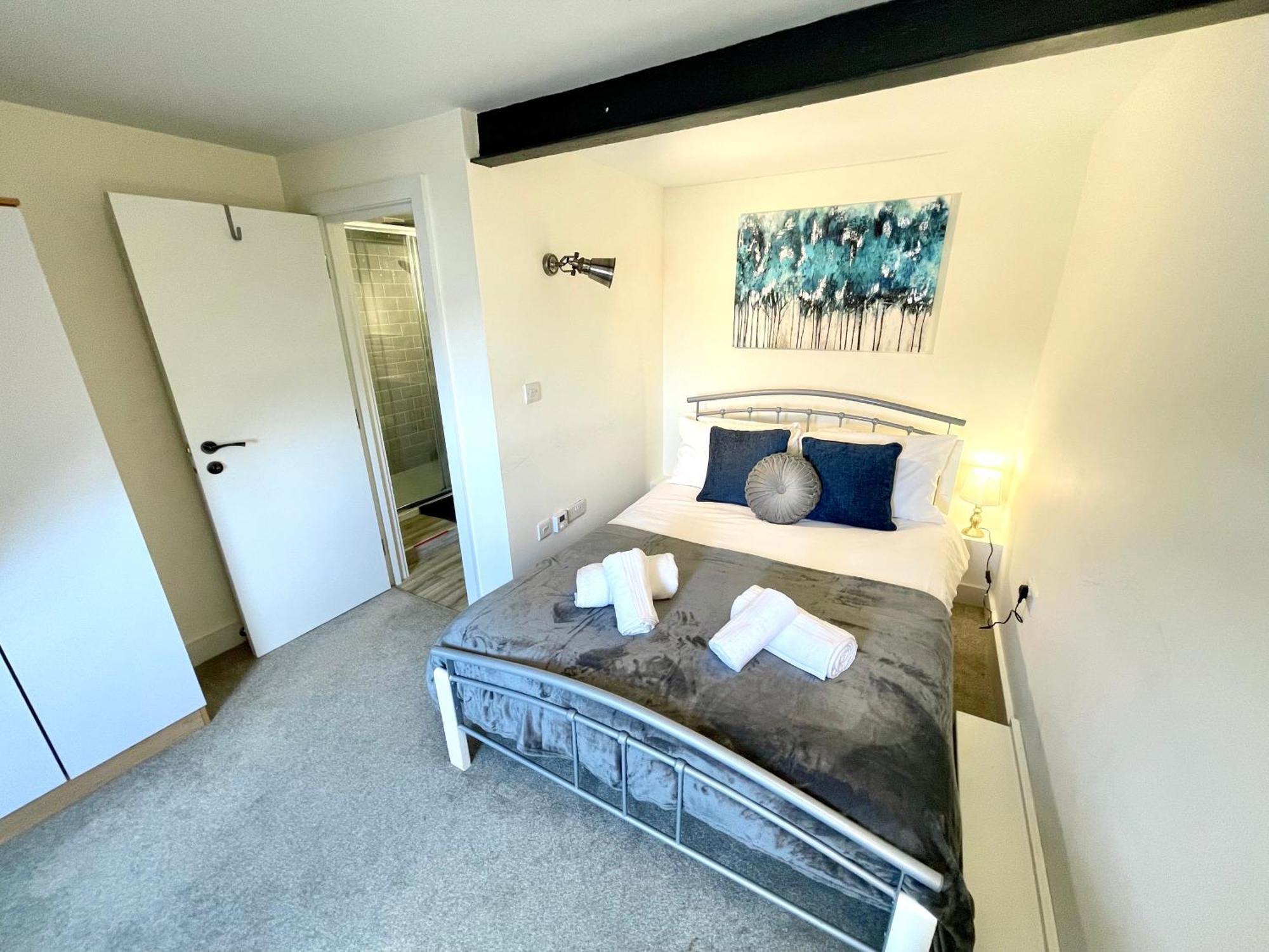 New Executive Apartment Perfect For Contractors & Pilots Bishop's Stortford Luaran gambar